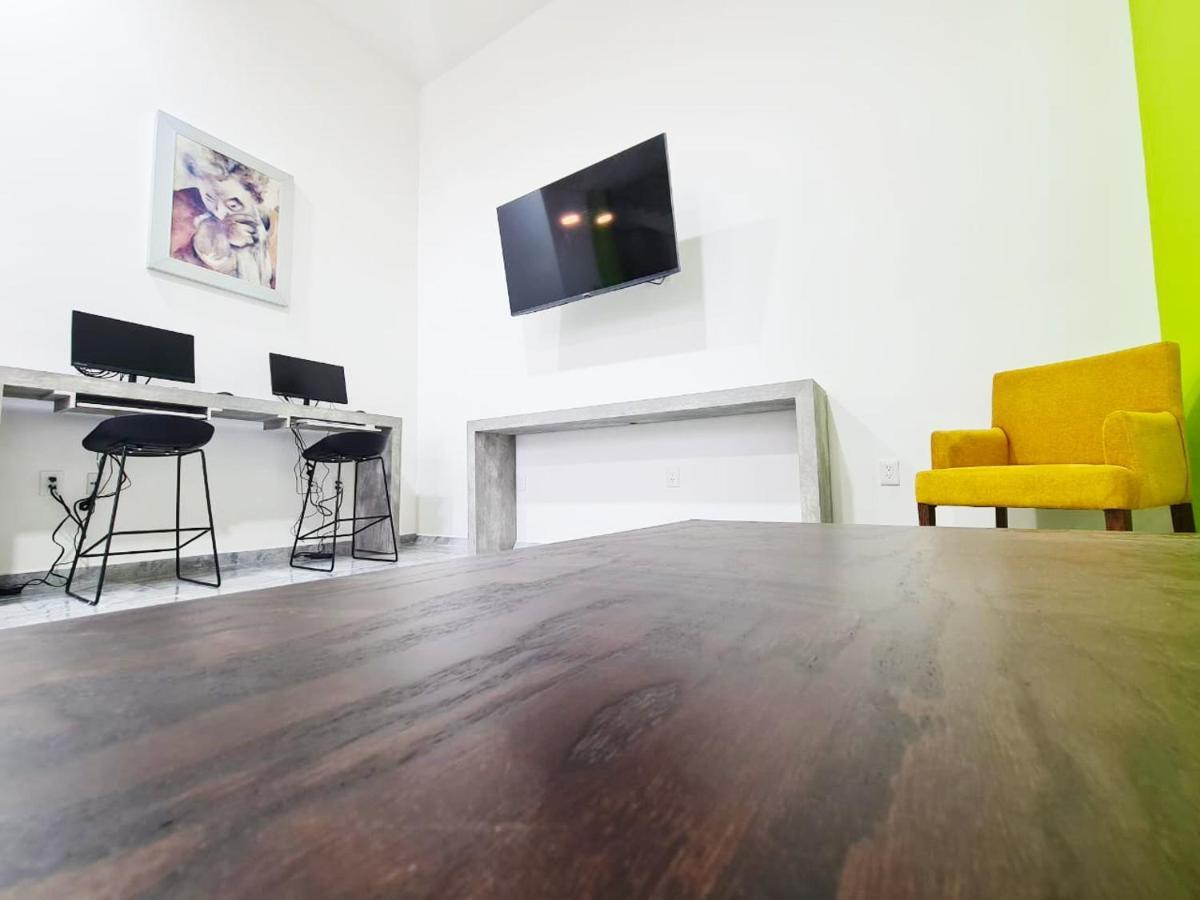 Sr Suites Zapopan Eksteriør billede